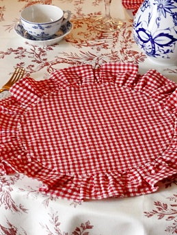 Салфетка из вареного хлопка в бордово-красном цвете