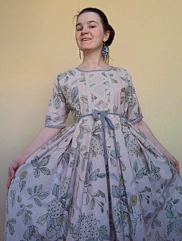 Платье с коротким рукавом из полульна "Весенний трепет"