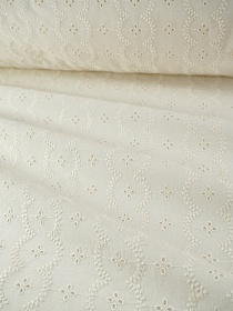 Шитье "Цветочная волна" цв.кремовый, ш.1.37м, батист, хлопок-100%, 80гр/м.кв