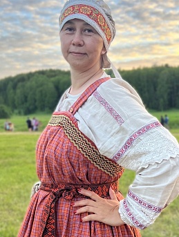 Рубаха из сорочечного льна и сарафан из пестряди этнографической под домоткань