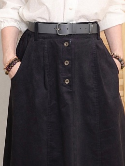 Юбка из микровельвета в черном цвете