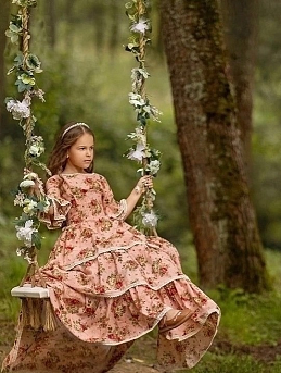 Шикарное детское платье с воланами из хлопкольна "Чайная роза"