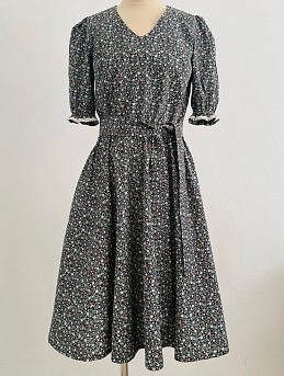 Женственное платье из импорт. хлопка "Летний каприз"