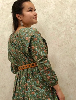 Платье из импортного хлопка по традиционному крою