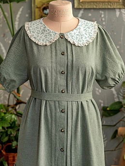 Платье из вареного хлопка и вышитой ткани