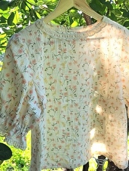 Детская блуза из муслина "Полевая гвоздичка"