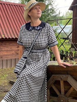 Платье с коротким рукавом из вареного (стираного) хлопка и Жак. ленты