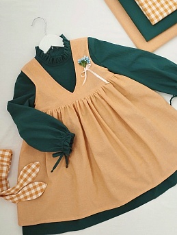 Детский комплект из платья и сарафана