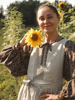 Фартук-сарафан из крапивы Рами (Ramie) платье из Плательного хлопка  "Цветочная мозаика"