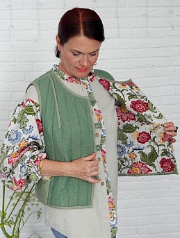 Жилет стеганый из рогожки и бязи "Царевна" Веры Борисюк