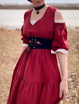 Платье из хлопка крэш с вышивкой на корсете