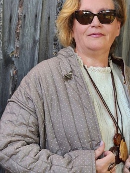 Телогреечка из теплого хлопка "Белый горох (2мм)"