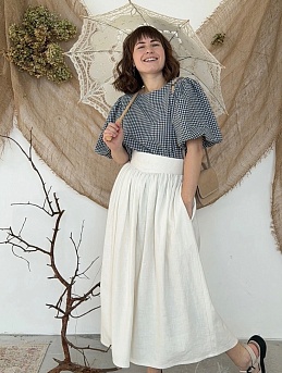 Блузка из вареного хлопка и юбка из крапивы