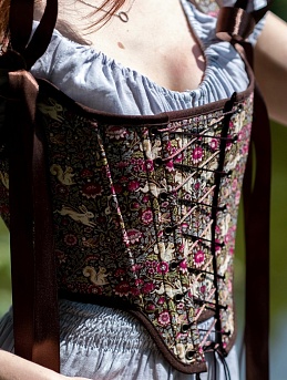 Корсет из интерьерного хлопка "Сказочная лужайка"