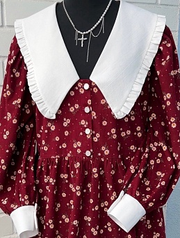 Платье из микровельвета с отложным воротником и манжетами