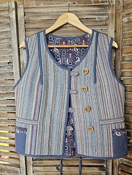 Авторский жилет из Полульна и Поплина