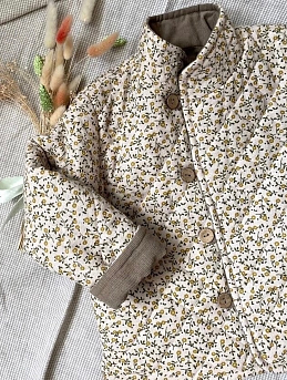 Уютная двусторонняя телогрейка из микровельвета и плательного хлопка с микроворсом "Горчичные цветики"