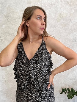 Платье из штапеля "Белые лютики на чернильном"