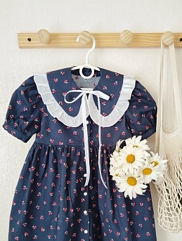 Детское платье из импортного хлопка "Маленькие спелые вишенки"