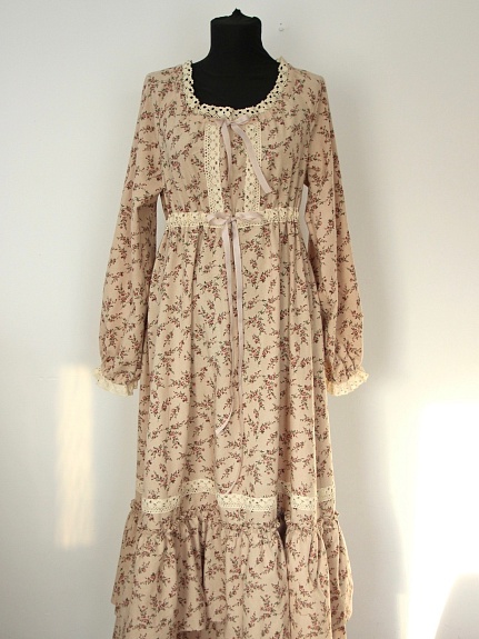 Платье из плательного хлопка "Элиза" в бежевом цвете