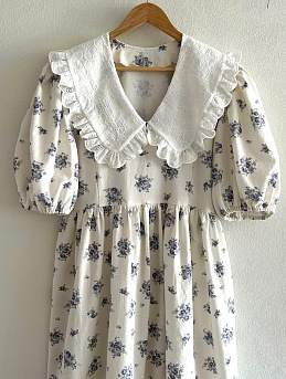 Платье из хлопка персик "Облачко роз"