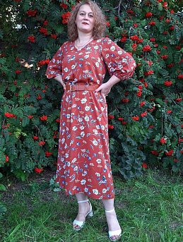 Платье из плательной вискозы "Осенний джаз"