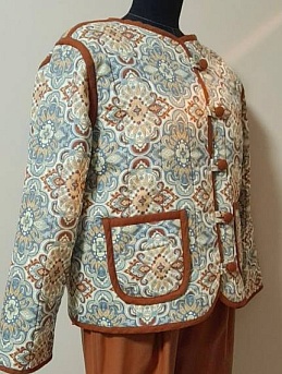 Двусторонний ватник с контрастной отделкой из Сатина "Восточная геометрия" 