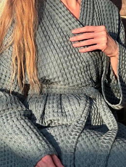 Банный халат из вафельного полотна