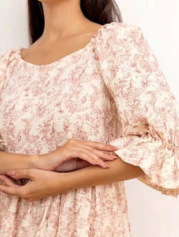 Нежное платье из муслина "Садовая романтика"