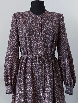 Платье из теплого хлопка "Брусника" в сером цвете