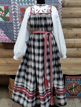 Сарафан из Пестряди "Вышивка на клетке"
