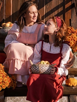 Сарафан из крапивы и блузка из муслина