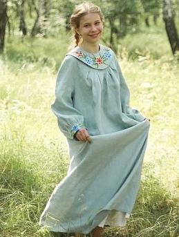 Платье с длинным рукавом и росписью из костюмного льна с эффектом мятости