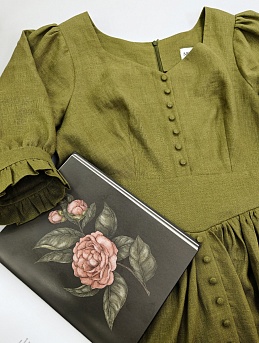 Платье из льна костюмного с эффектом мятости*