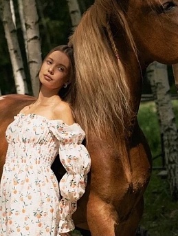 Платье из муслина "Аромат персика"