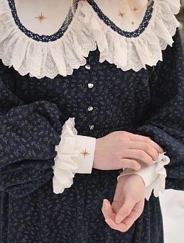 Платье из Теплого хлопка "Мелкая ботаника" в чернильном цвете