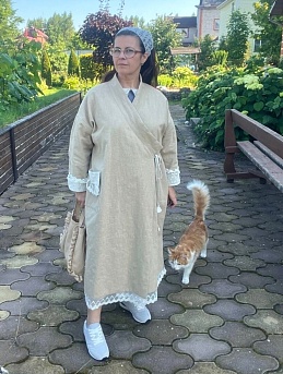 Легкое пальто из крапивы и полульна поэмы