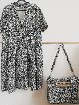 Платье из полульна "Зеленые веточки"