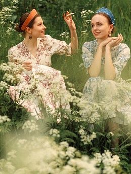 Платье из полульна "Райские птицы" в синем цвете