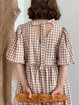 Свободное платье из вареного хлопка в клеточку