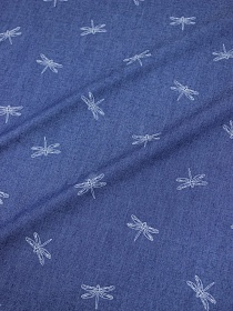 Мерный лоскут (ткань в отрезах) Джинсовая ткань "Стрекозки на джинсе", ш.1.45м, хлопок-85%, п/э-15%, 135гр/м.кв