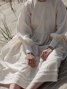 Летящее платье "Лебёдушка" из фактурного хлопка