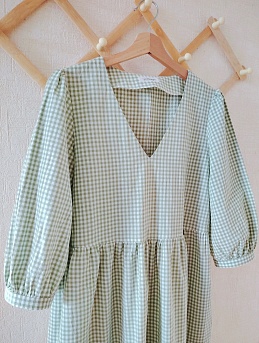 Платье свободное из вареного хлопка с рукавами-фонариками