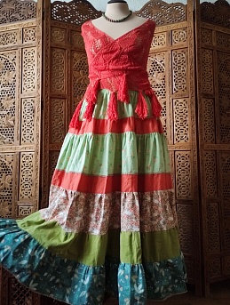 Ярусное платье из штапеля, сатина и плательного хлопка