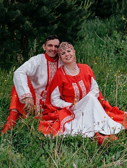 Свадебные наряды в русском обережном стиле