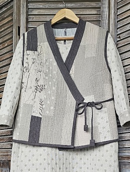 Платье и жакет из льняных тканей