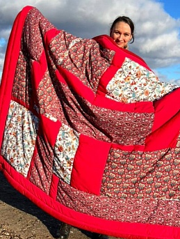 Покрывало в лоскутной технике 