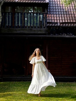 Нежное платье из Шитья "Мелкие четырехлистники" 